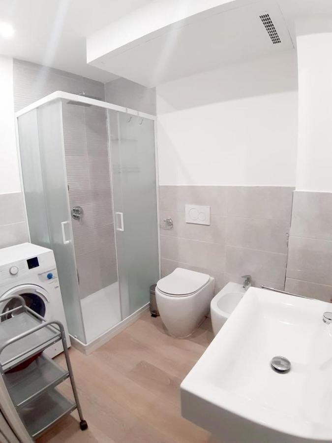 Easy Room Italy Мілан Екстер'єр фото